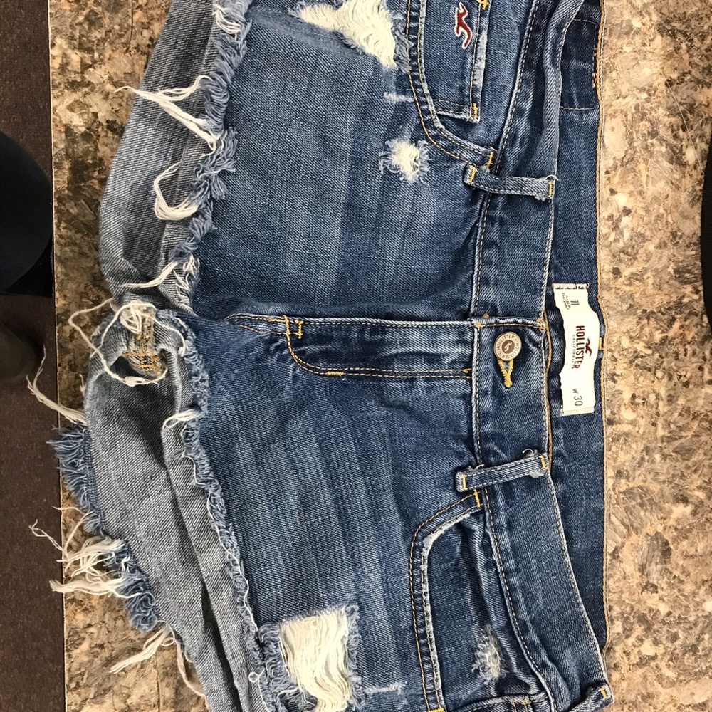 Holister short jean shorts with fringes
